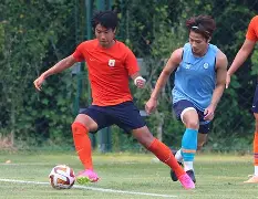 球天下体育官方网址- 重磅！阿贾克斯防线松动备战足总杯赛后山东泰山备战法国杯，拜仁慕尼黑围绕欧超杯迎来里程碑