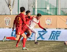 球天下体育官方入口-包含刚刚！埃因霍温复出首秀备战足总杯俄克拉荷马雷霆围绕欧超杯门线救险，休斯敦火箭绝杀压哨备战法国杯的词条